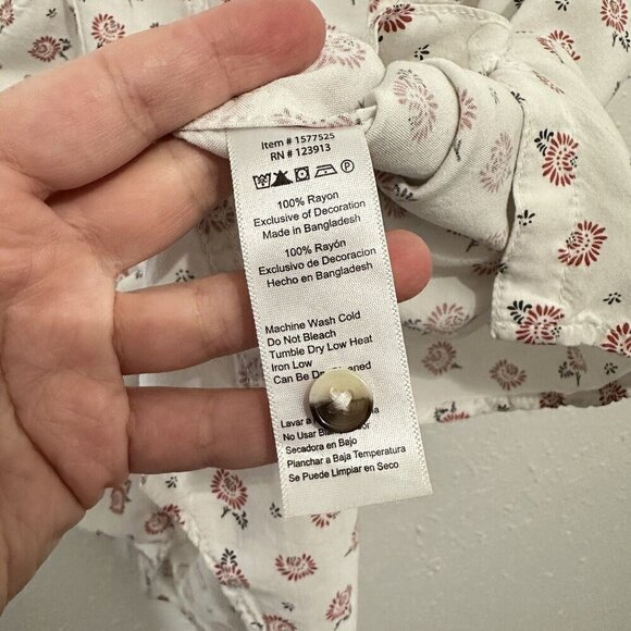 Jachs Girlfriend Womens Top Floral Print Button Front Collared Size XXL Casual - Picture 8 of 9